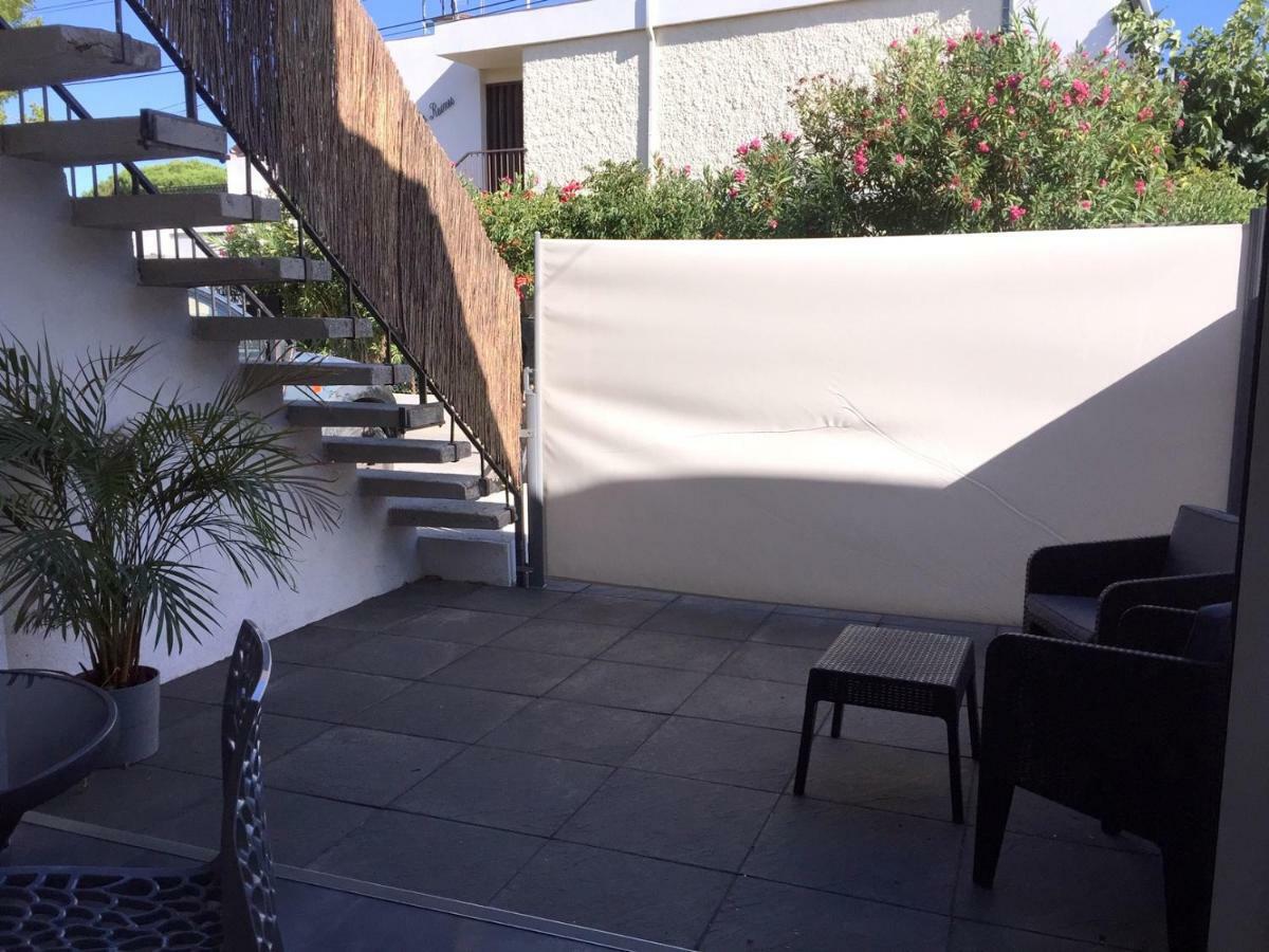 Plage A 400 M Studio Tout Confort Terrasse Clim Parking Hyeres Ngoại thất bức ảnh